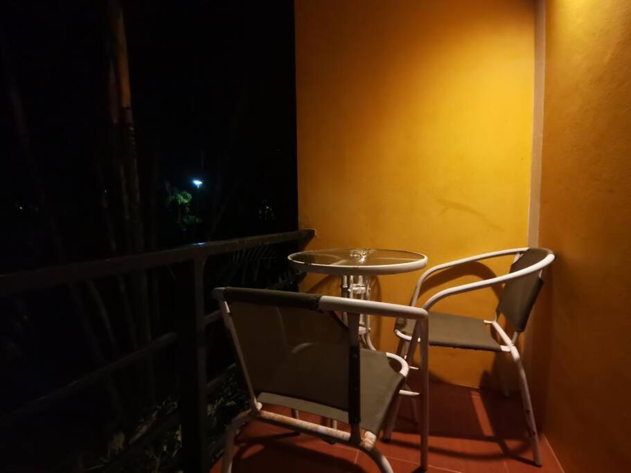 Little Yellow House- Aonang Ao Nang Exterior photo